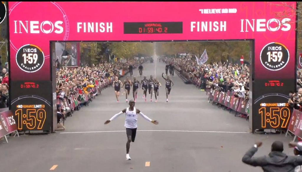 Toppers Kipchoge en Bekele tegen elkaar in marathon van Londen