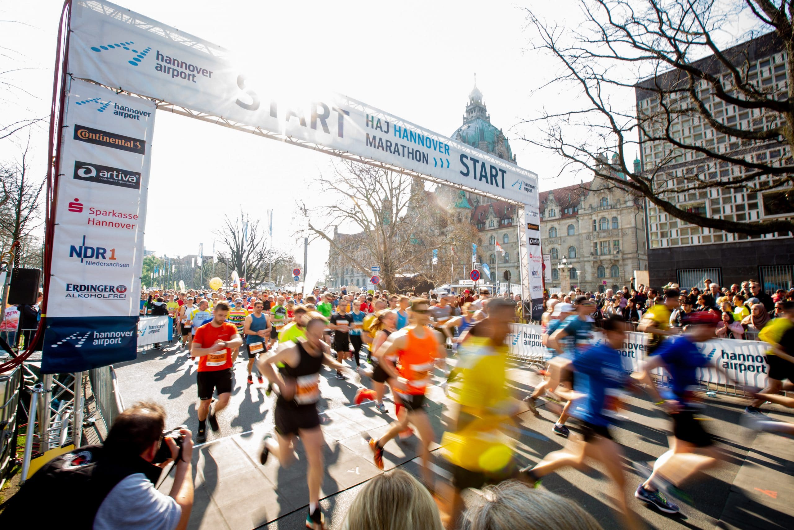 Hoe hoog is de luchtweerstand bij hardlopen?