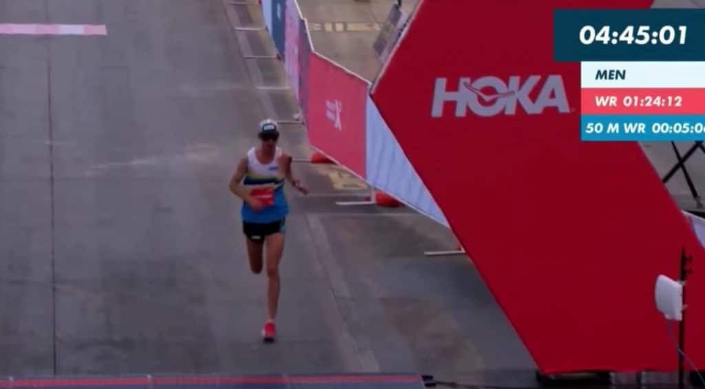 100 kilometer hardlopen en dan 11 seconden tekort komen