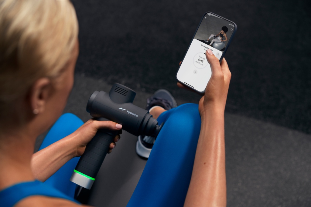 Herstellen na een training of wedstrijd met een massagegun