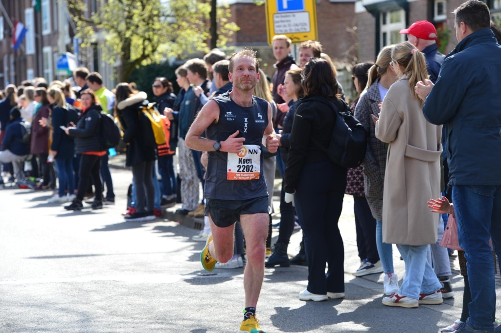 Hoe het kan: 2:34 op de marathon (en waarom het eerder niet kon)