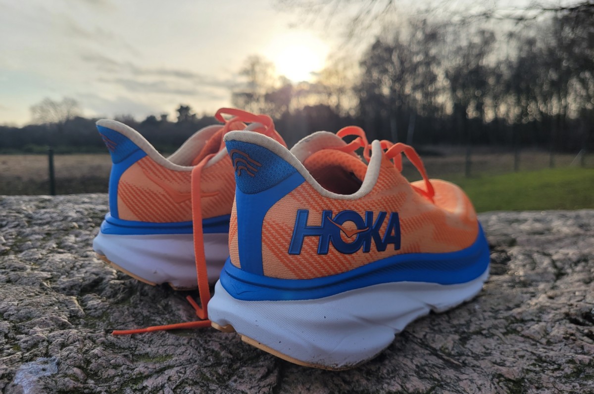 Road to Rotterdam met HOKA Mach 5 en Clifton 9 Je PR begint bij ProRun
